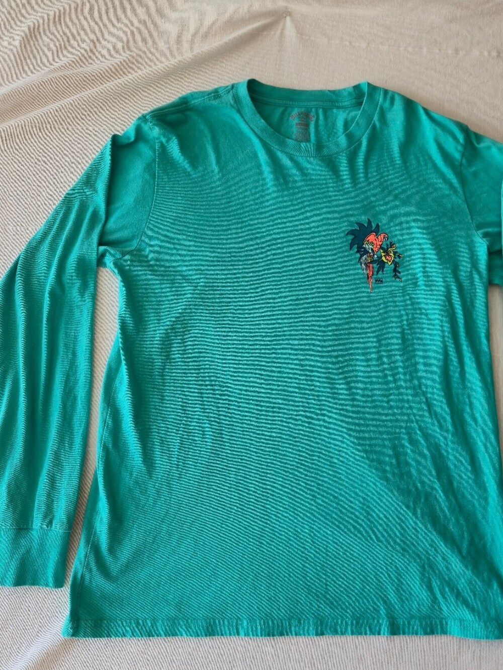 Billabong Premium Large Long Sleeve Turquoise Shirt with Parrot Print